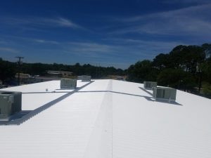 Commercial roof instillation
